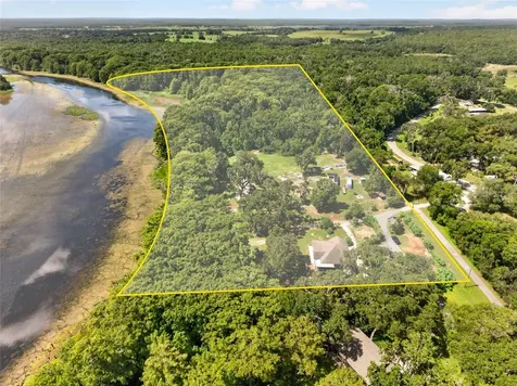 28211 Magnon Drive Brooksville FL 34601
