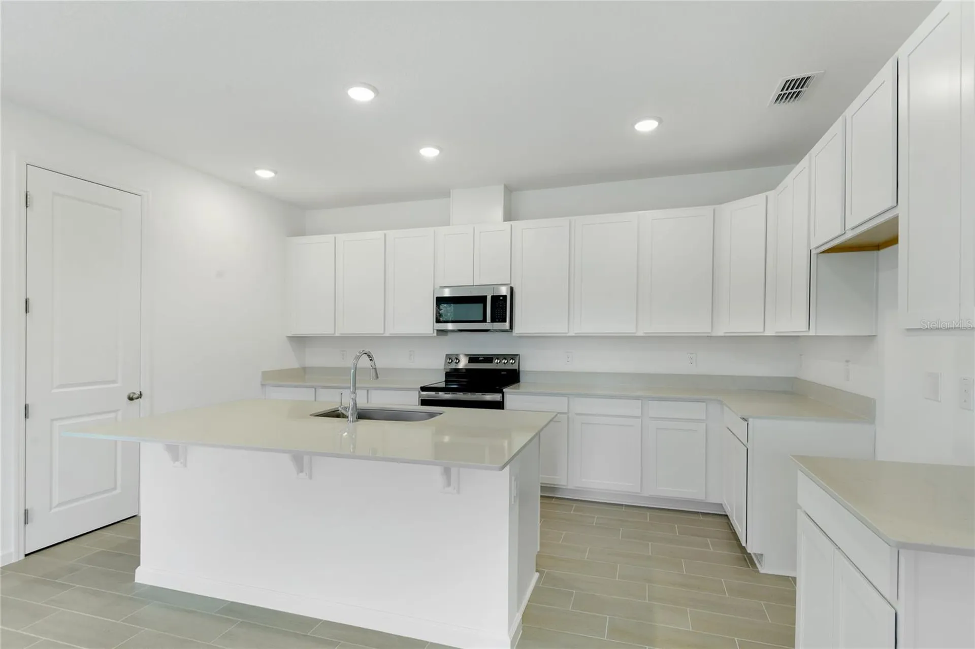 1766 Carnelian Street Deland FL 32720