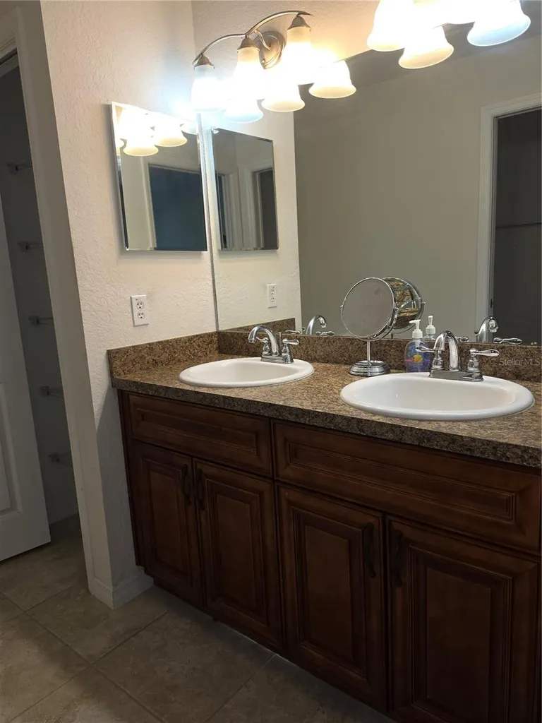 5436 NW 60th Terrace Ocala FL 34482