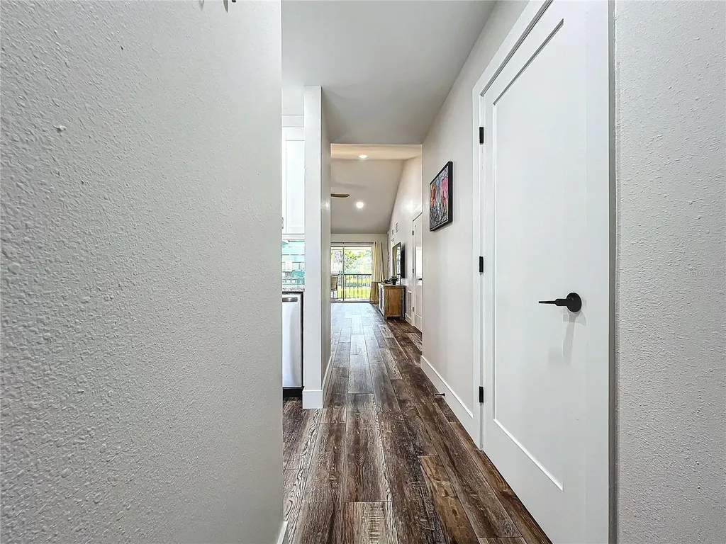 1407 Pine Lake Drive Venice FL 34285
