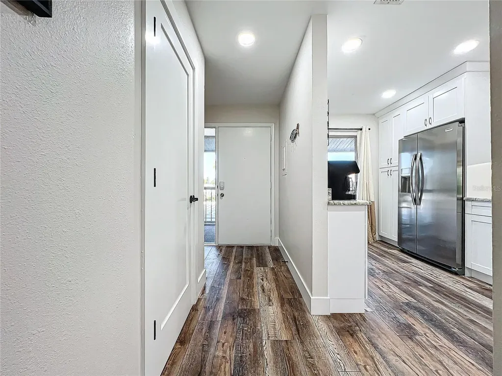 1407 Pine Lake Drive Venice FL 34285