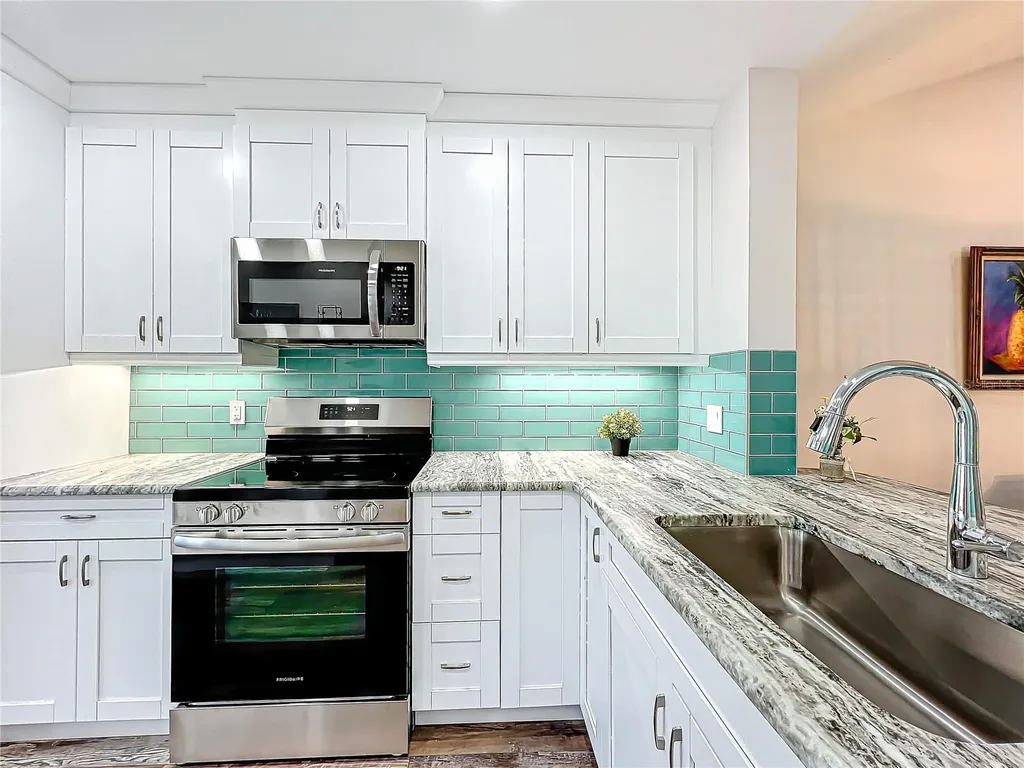 1407 Pine Lake Drive Venice FL 34285