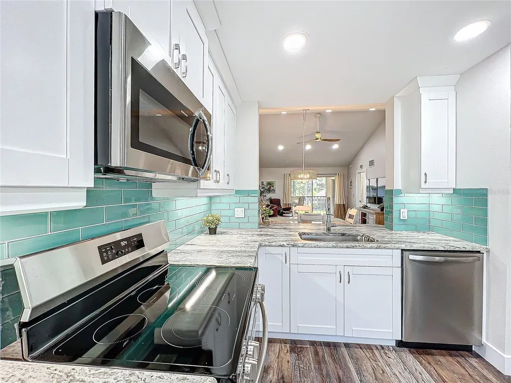 1407 Pine Lake Drive Venice FL 34285