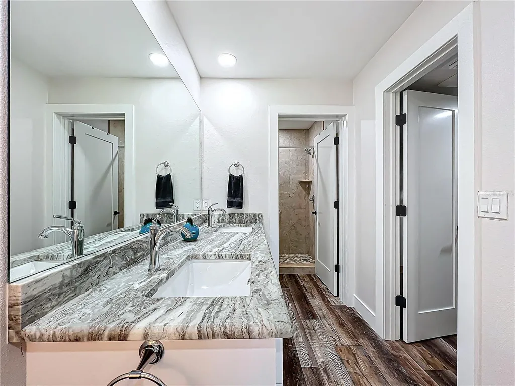 1407 Pine Lake Drive Venice FL 34285