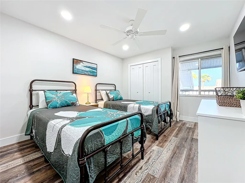 1407 Pine Lake Drive Venice FL 34285