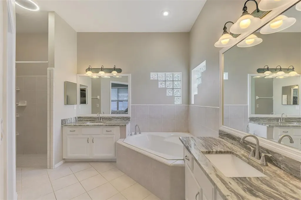 4327 Manfield Drive Venice FL 34293