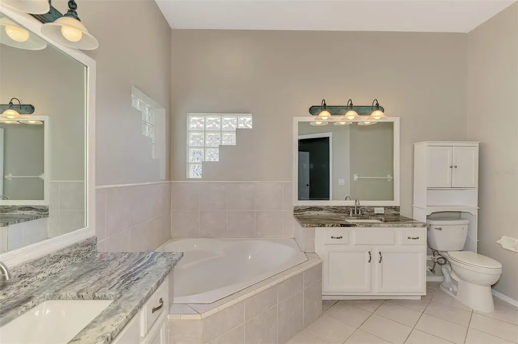 4327 Manfield Drive Venice FL 34293