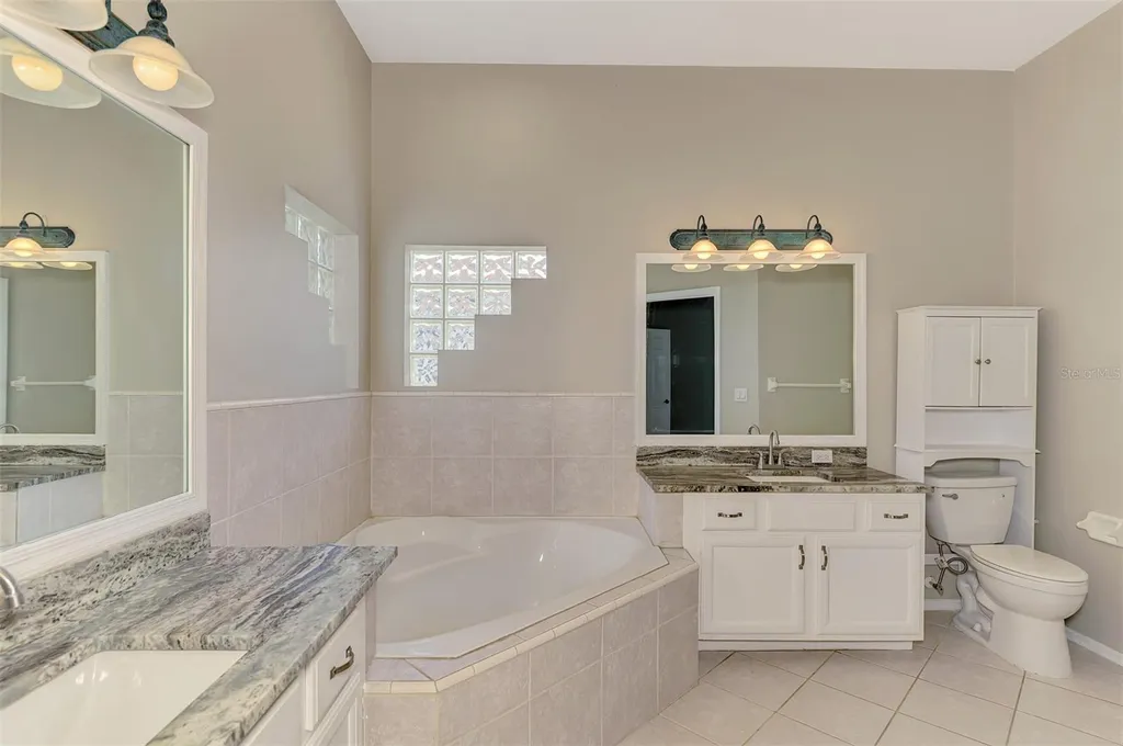 4327 Manfield Drive Venice FL 34293