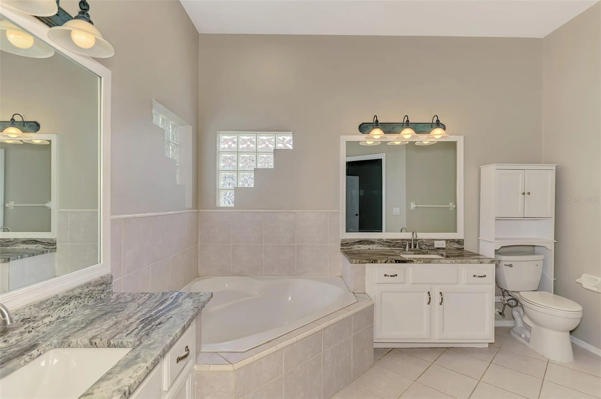4327 Manfield Drive Venice FL 34293