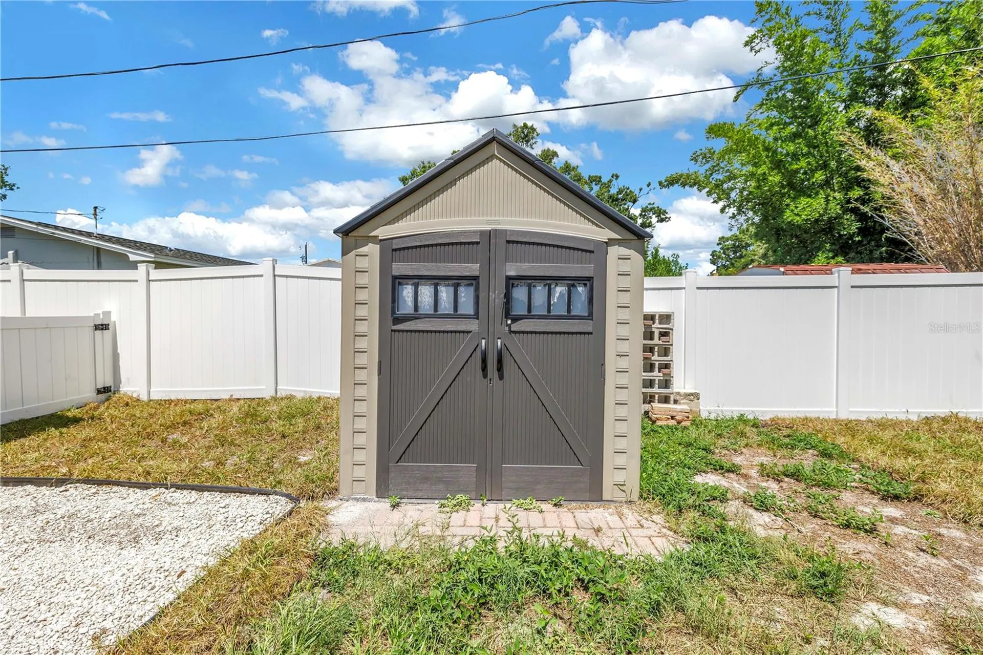 1221 36th Terrace N St Petersburg FL 33704