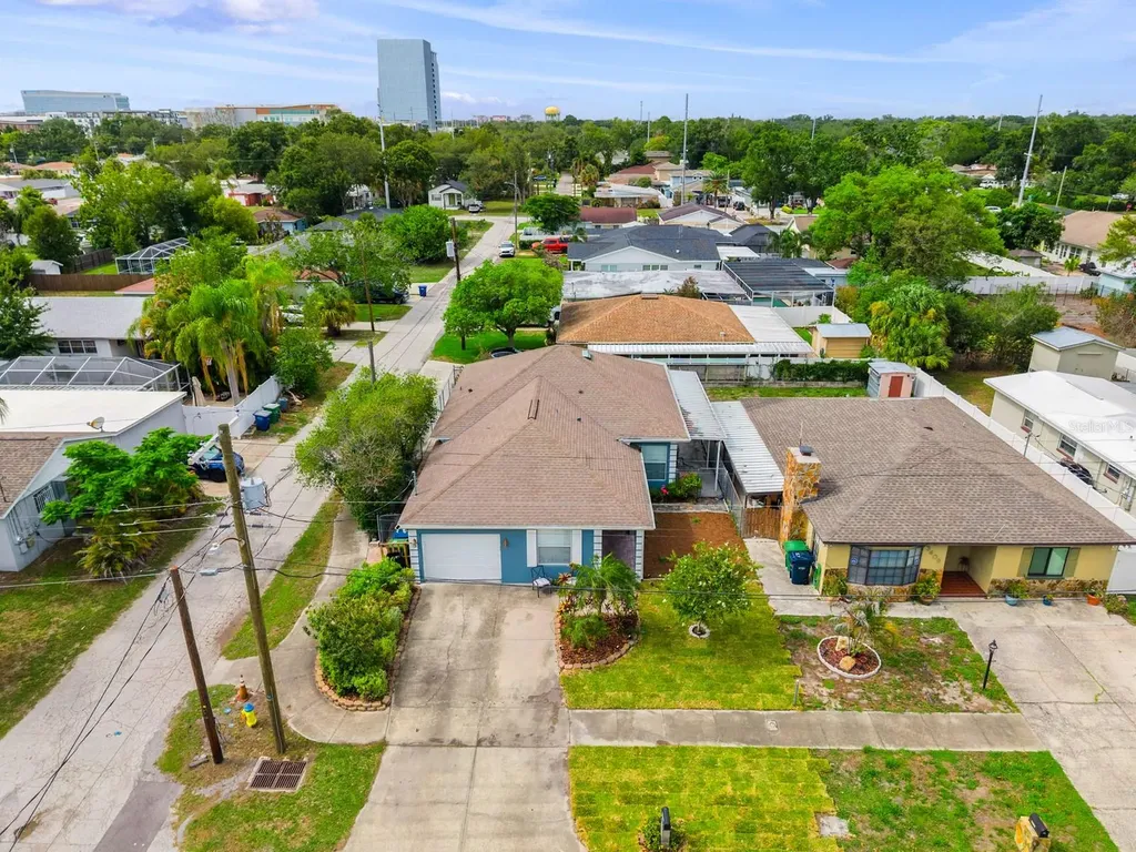 3411 W North B Street Tampa FL 33609