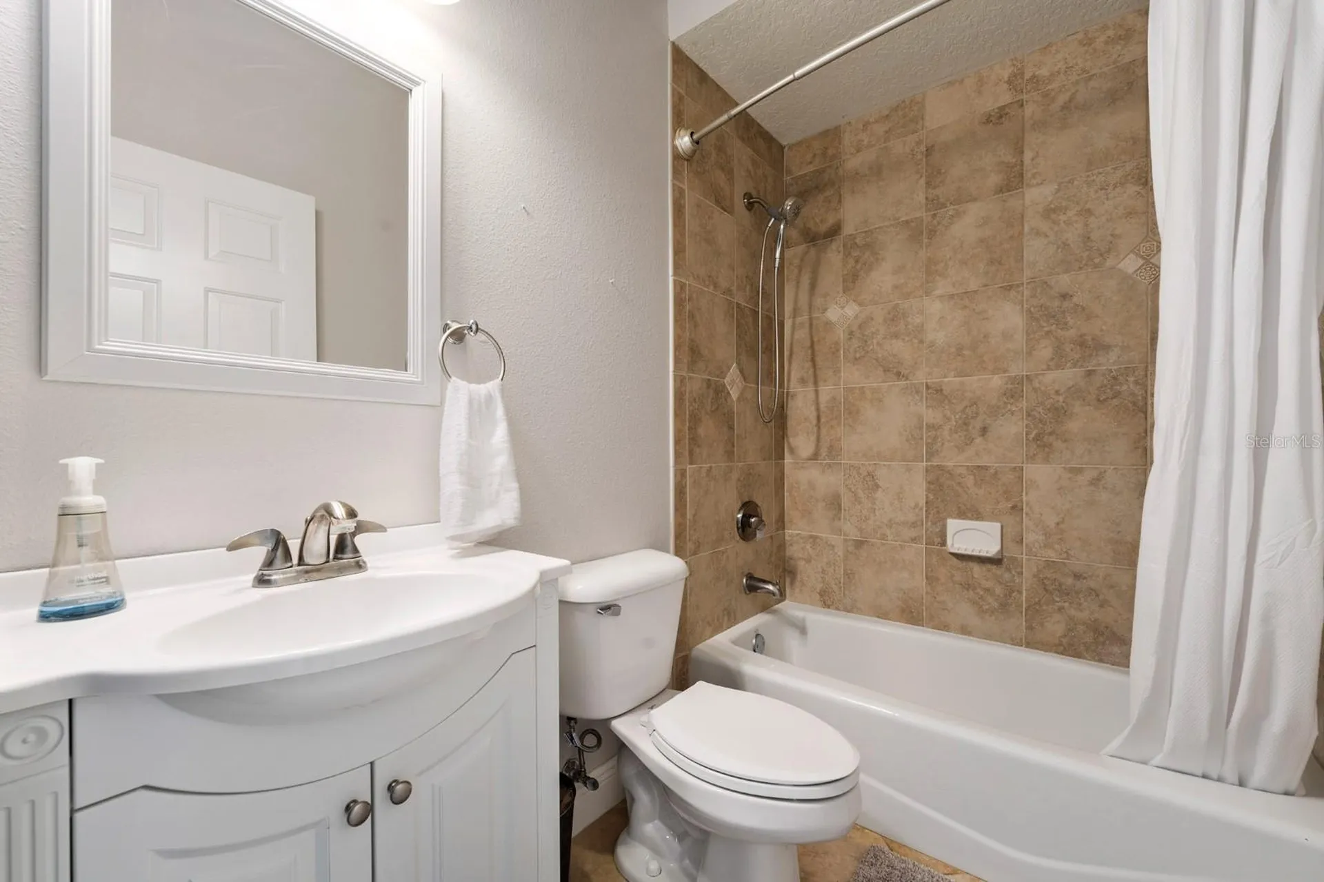 3411 W North B Street Tampa FL 33609