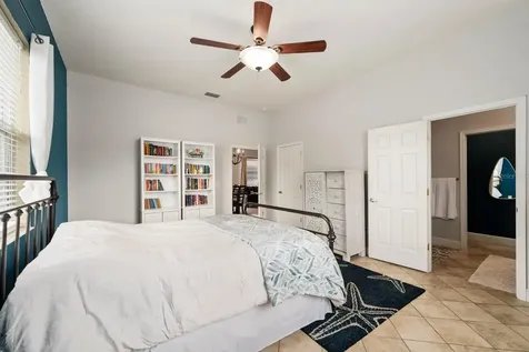 3411 W North B Street Tampa FL 33609