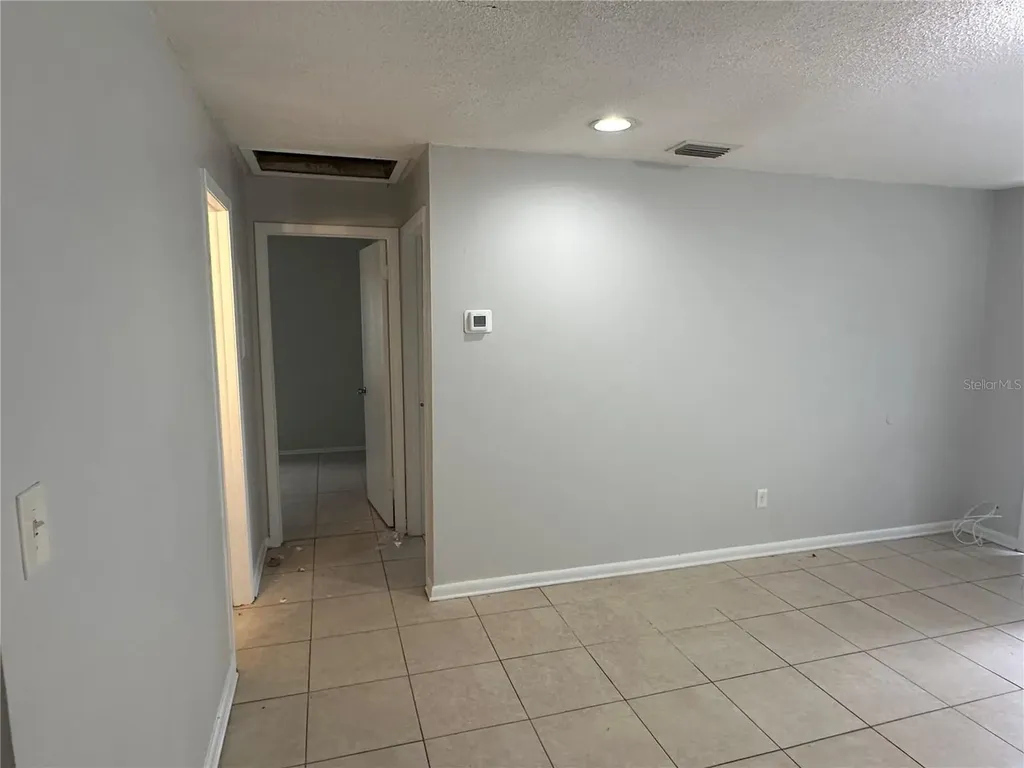 8215 N Klondyke Street Tampa FL 33604
