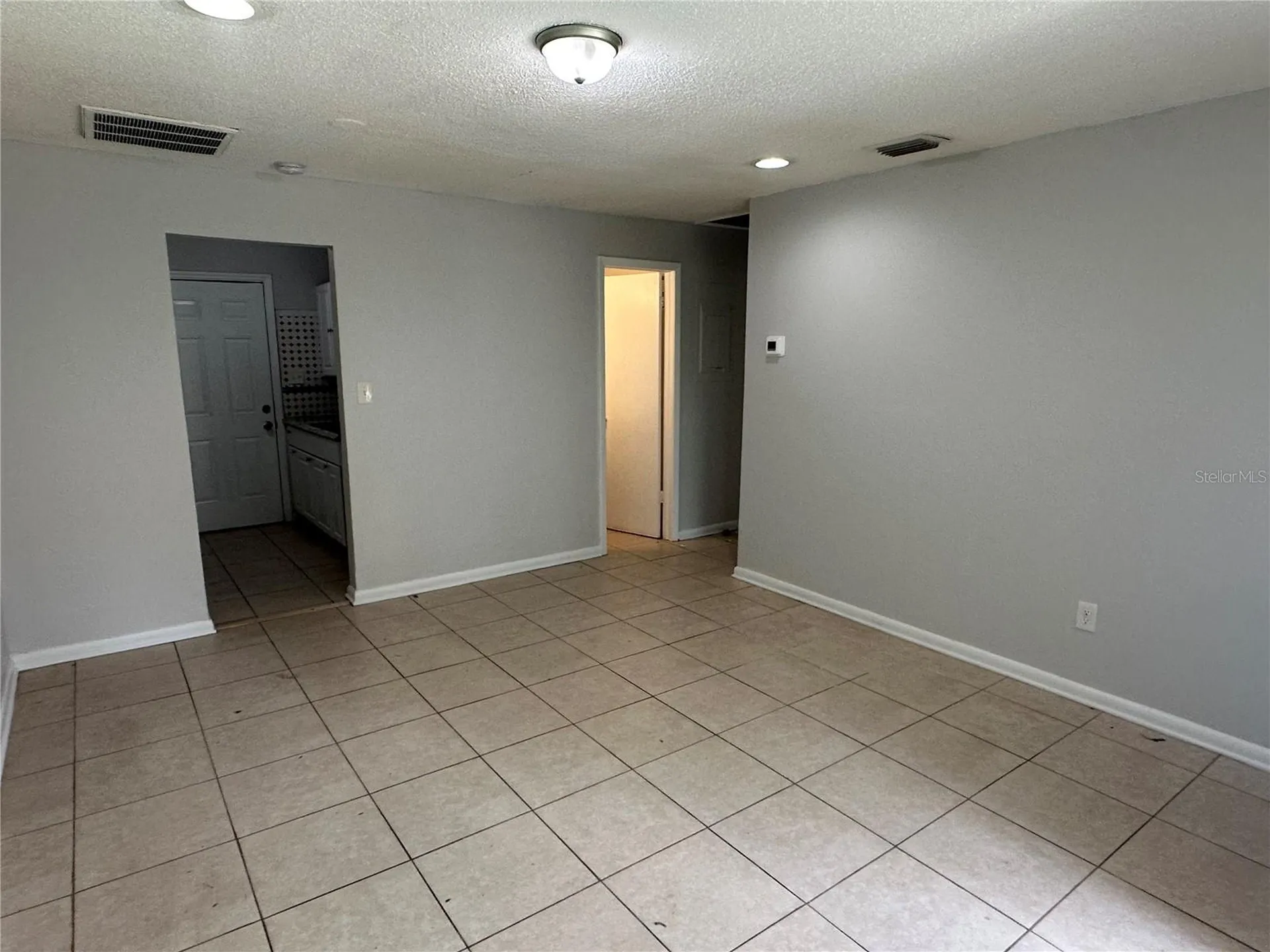 8215 N Klondyke Street Tampa FL 33604