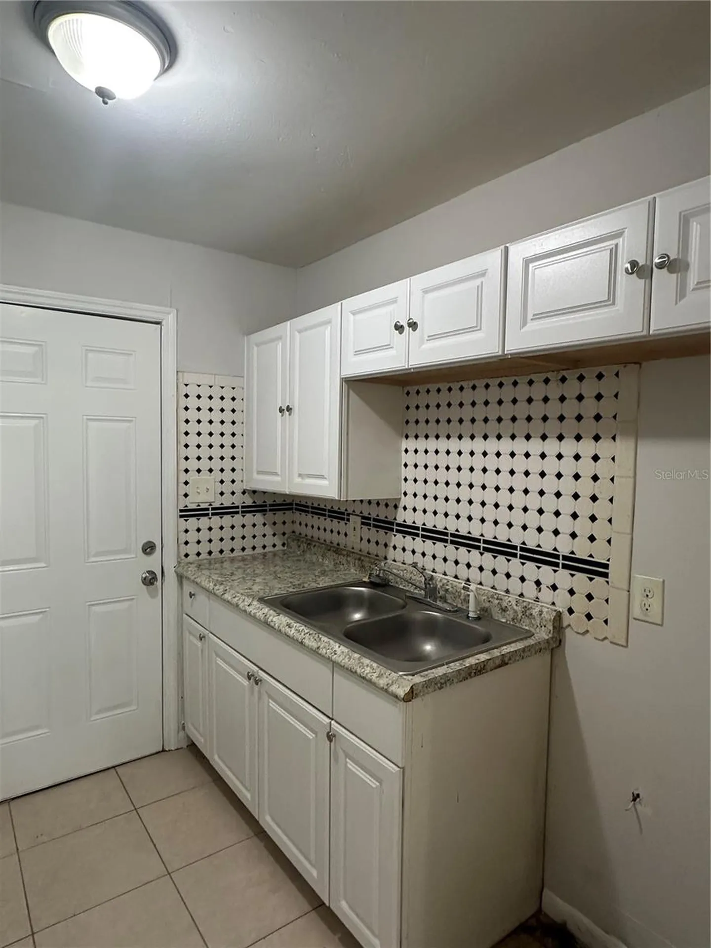 8215 N Klondyke Street Tampa FL 33604