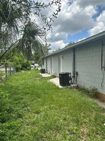 8215 N Klondyke Street Tampa FL 33604