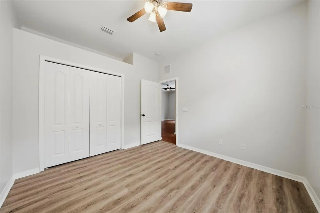 403 Laguna Mill Drive Ruskin FL 33570