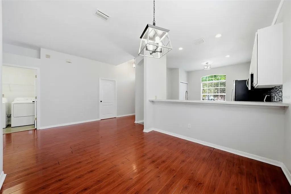 403 Laguna Mill Drive Ruskin FL 33570