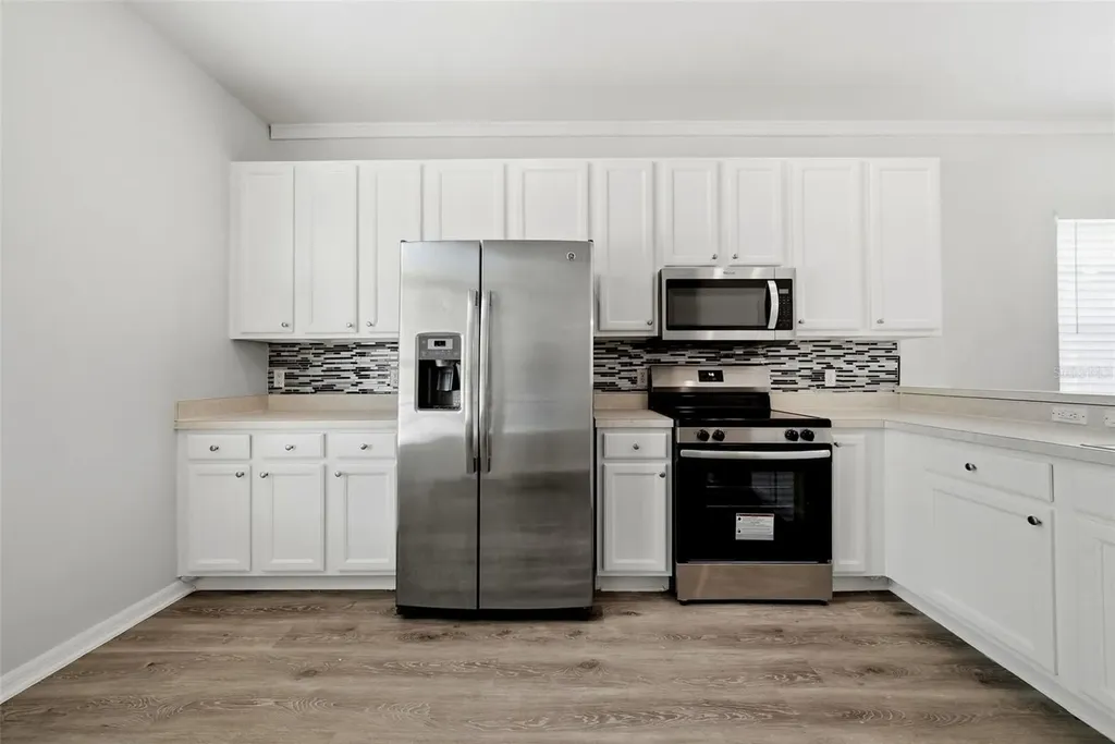 403 Laguna Mill Drive Ruskin FL 33570