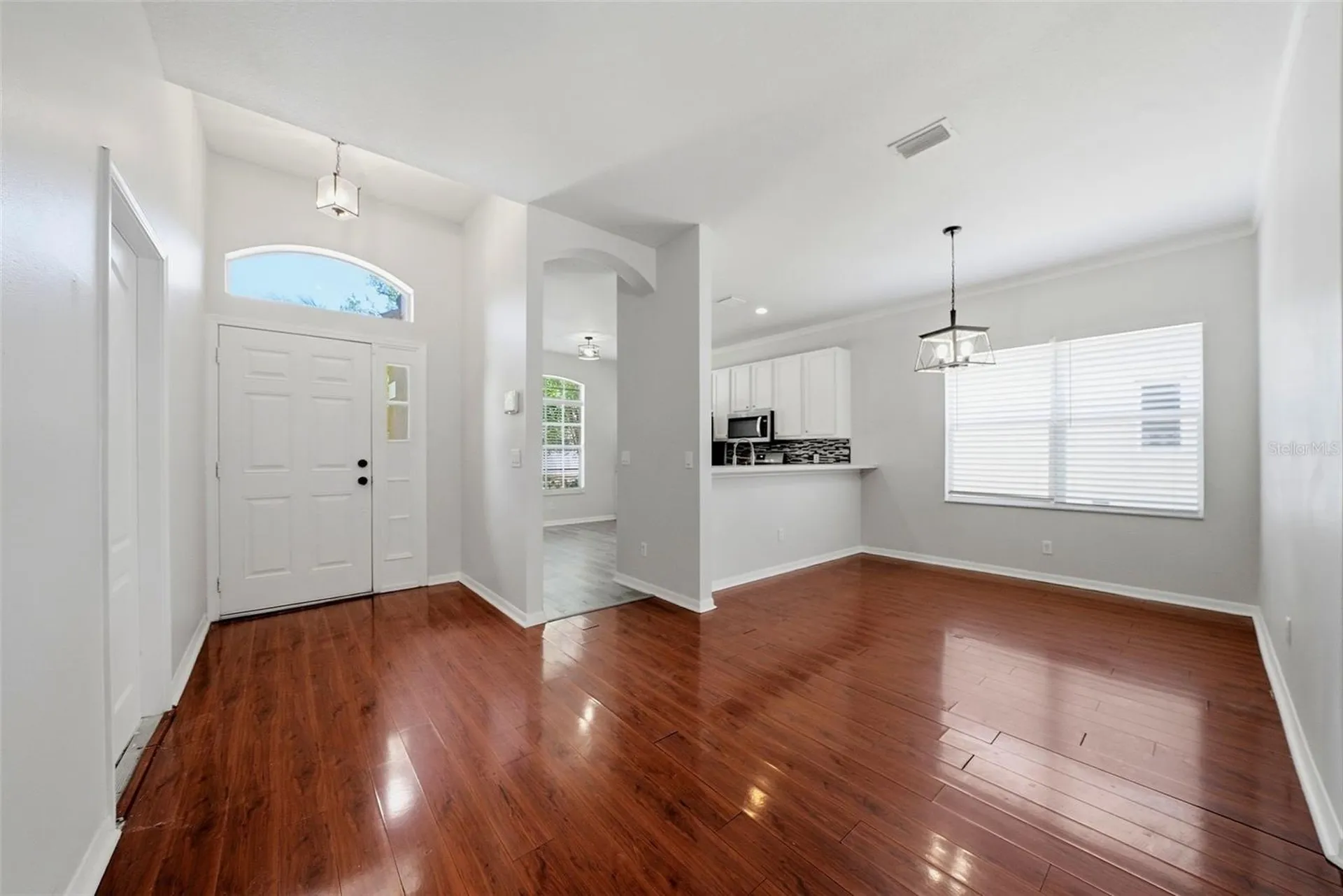 403 Laguna Mill Drive Ruskin FL 33570