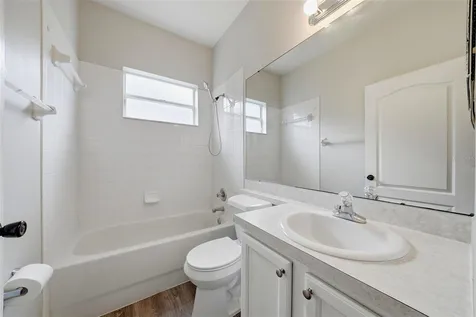 403 Laguna Mill Drive Ruskin FL 33570