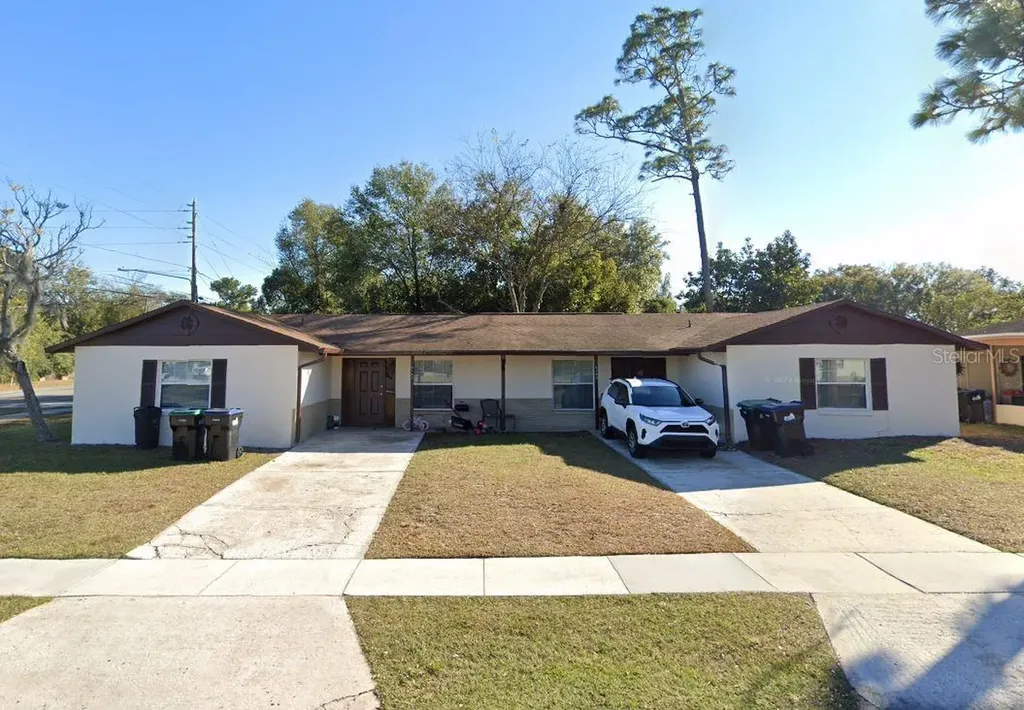 8140 & 8142 Turkey Drive Orlando FL 32825