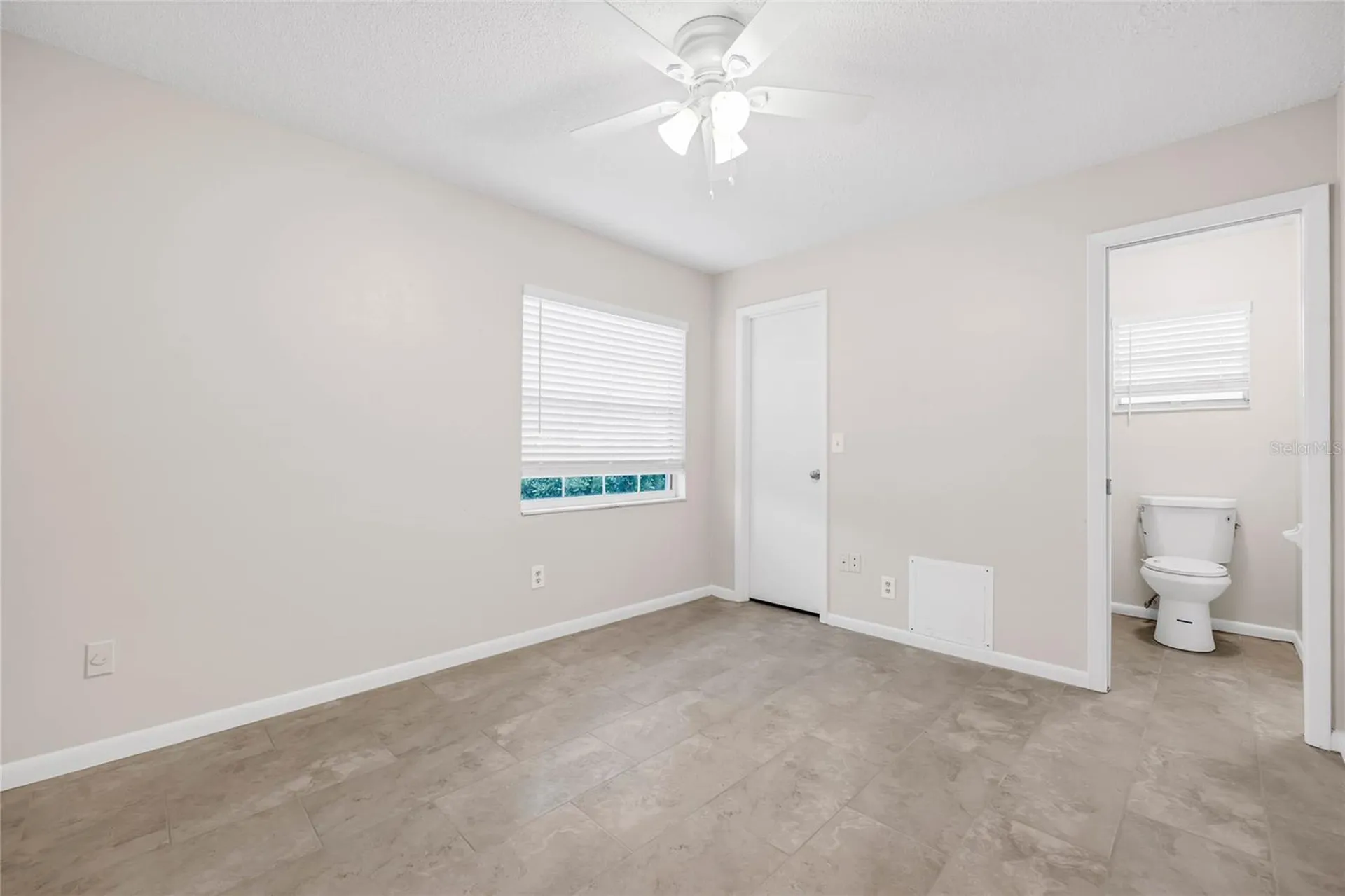 8140 & 8142 Turkey Drive Orlando FL 32825