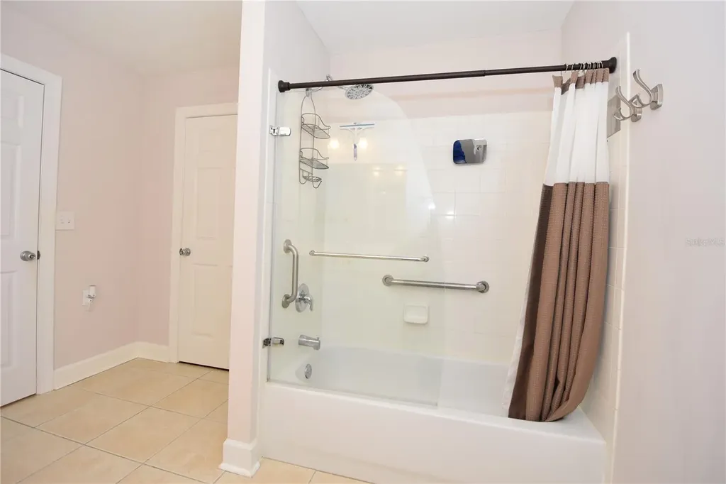 100 Bella Harbor Court Palm Coast FL 32137