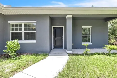 18020 Poston Avenue Port Charlotte FL 33948