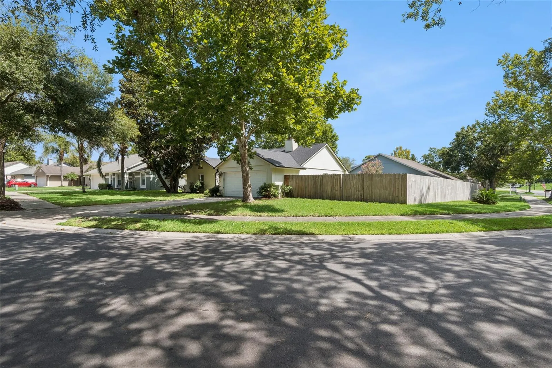 1058 Mckinnon Avenue Oviedo FL 32765