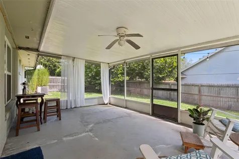 1058 Mckinnon Avenue Oviedo FL 32765