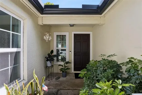 1058 Mckinnon Avenue Oviedo FL 32765