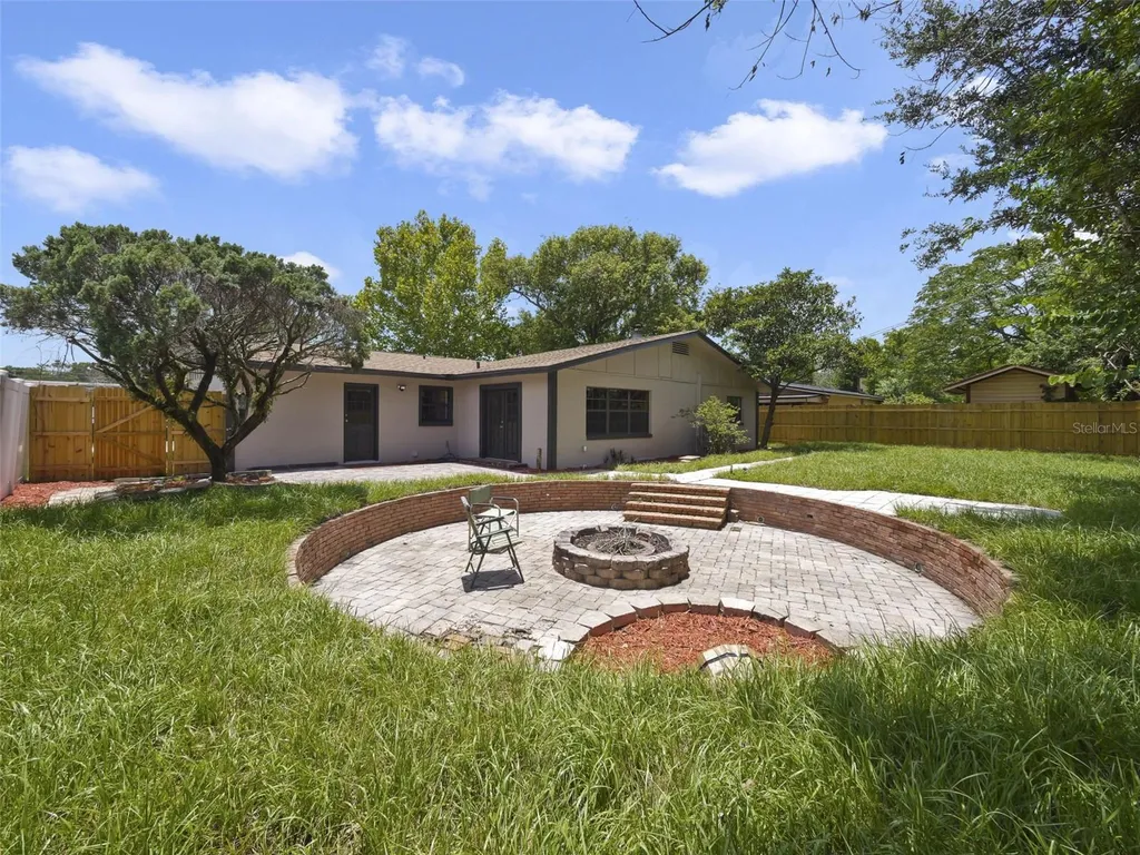 7107 Leighton Way Orlando FL 32822