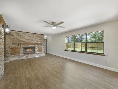 7107 Leighton Way Orlando FL 32822