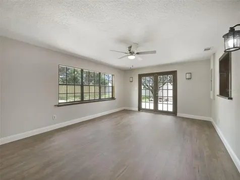 7107 Leighton Way Orlando FL 32822