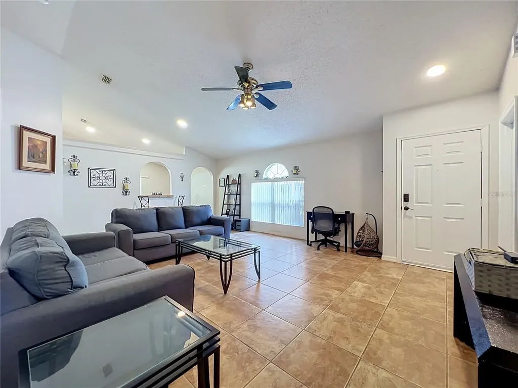 13011 Odyssey Lake Way Orlando FL 32826