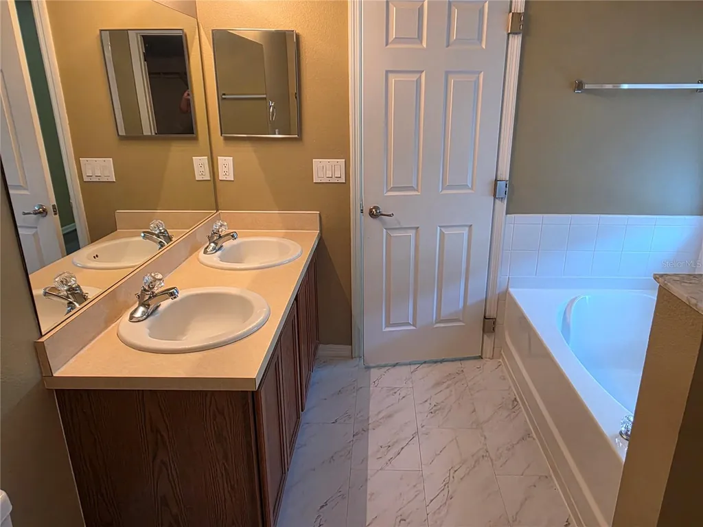 13812 Cepheus Drive Orlando FL 32828