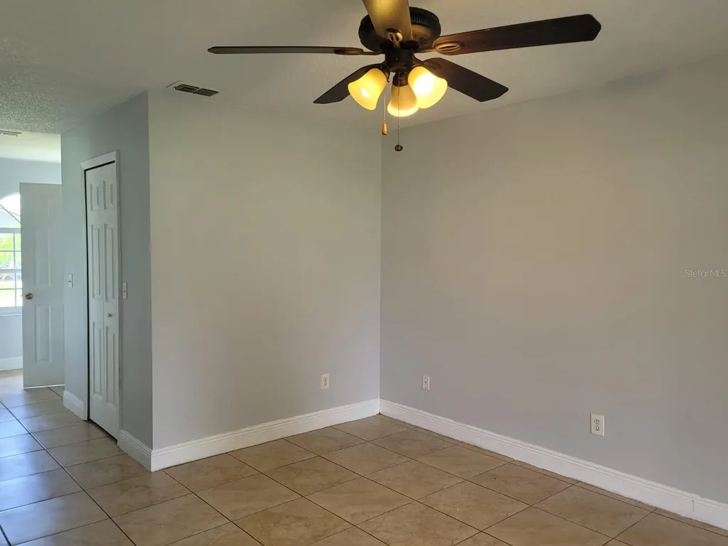 503 Pine Bark Court Kissimmee FL 34758