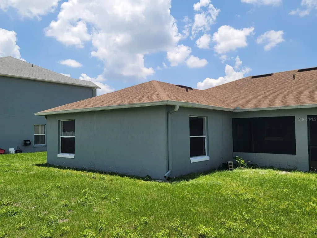 503 Pine Bark Court Kissimmee FL 34758