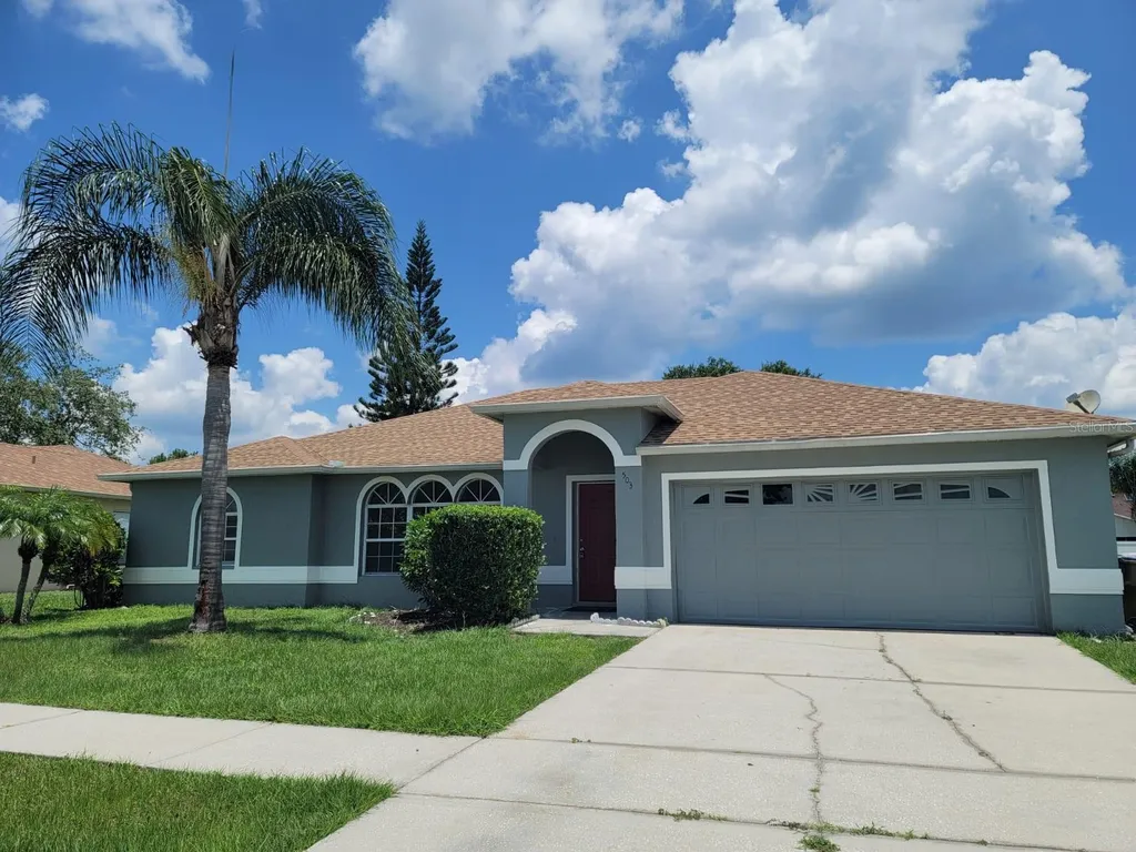 503 Pine Bark Court Kissimmee FL 34758