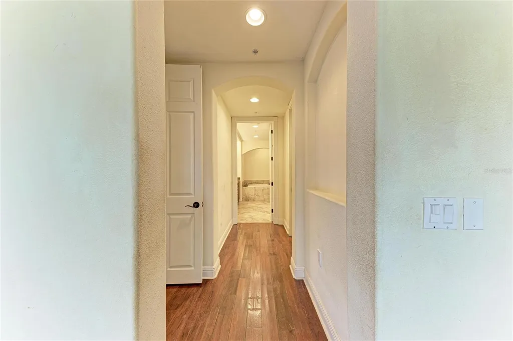 5200 Manorwood Drive Sarasota FL 34235