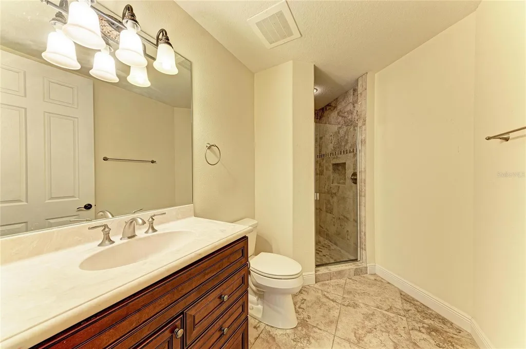 5200 Manorwood Drive Sarasota FL 34235