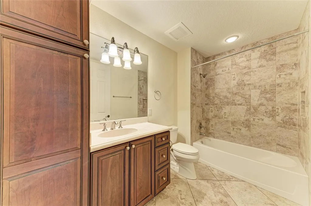 5200 Manorwood Drive Sarasota FL 34235