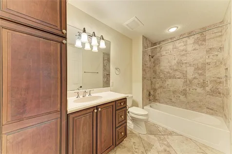 5200 Manorwood Drive Sarasota FL 34235