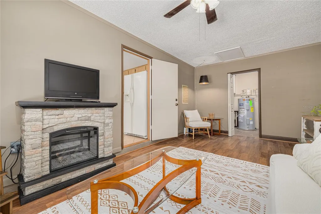2153 Catalina Drive N Clearwater FL 33763