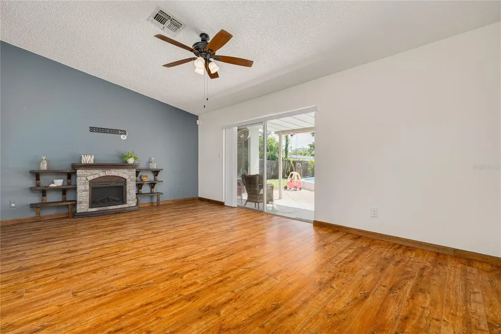2153 Catalina Drive N Clearwater FL 33763