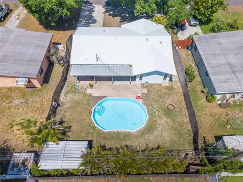 2153 Catalina Drive N Clearwater FL 33763