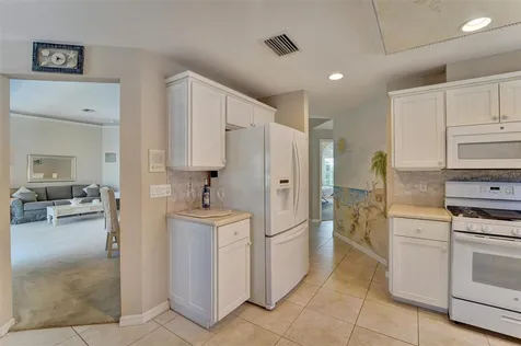 Tarpon Springs FL 34689
