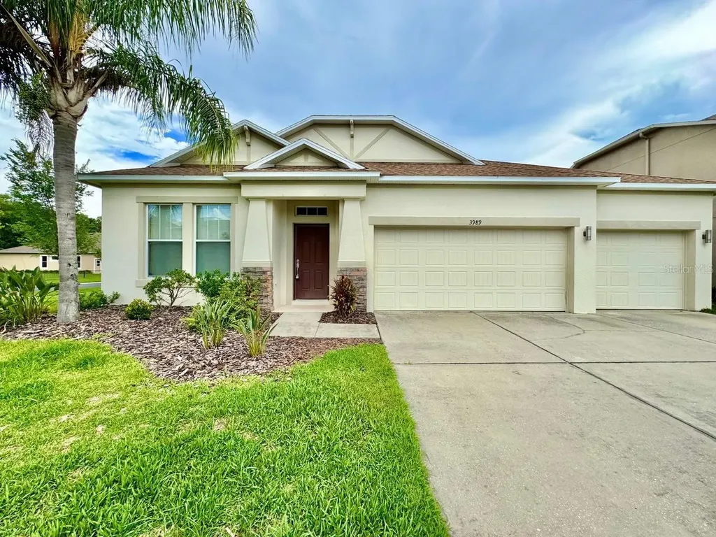3989 Windcrest Drive Wesley Chapel FL 33544
